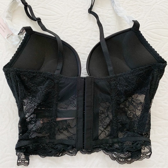 Victoria's Secret Very Sexy Set, Thong and Push-Up Corset Top in Black - Picture 8 of 14